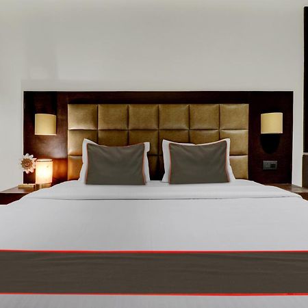 Collection O Mount N Woods Hotel Nainital Bagian luar foto